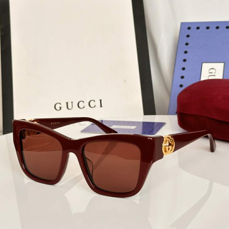 Picture of Gucci Sunglasses _SKUfw79479006fw
